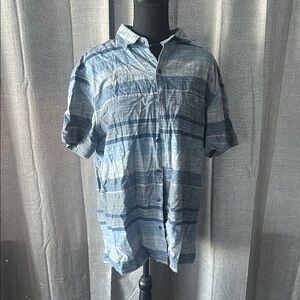 American Eagle Outfitters Blue Casual Button Down Shirt